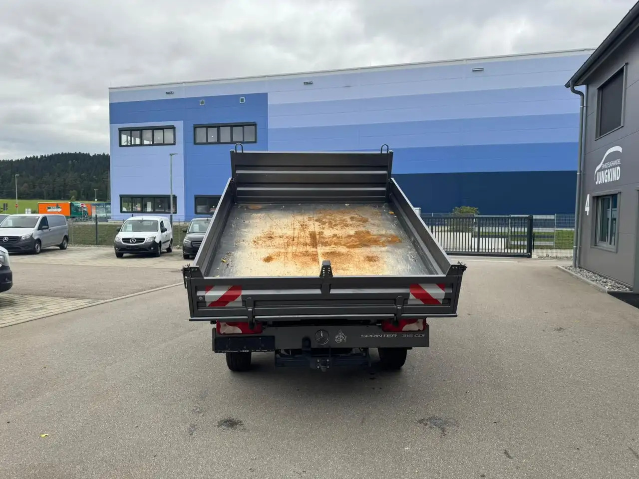 Leasing Mercedes-Benz Sprinter 316 CDI DoKa Kipper Lang Dreiseitenkipp Mercedes-Benz Sprinter 316 CDI DoKa Kipper Lang Dreiseitenkipp: φωτογραφία 13 Leasing Mercedes-Benz Sprinter 316 CDI DoKa Kipper Lang Dreiseitenkipp Mercedes-Benz Sprinter 316 CDI DoKa Kipper Lang Dreiseitenkipp: φωτογραφία 13