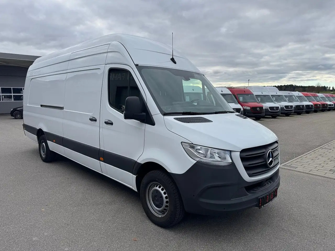 Mercedes-Benz Sprinter 317 CDI Maxi Lang Extralang XXL MBUX - Βαν: φωτογραφία 2 Mercedes-Benz Sprinter 317 CDI Maxi Lang Extralang XXL MBUX - Βαν: φωτογραφία 2