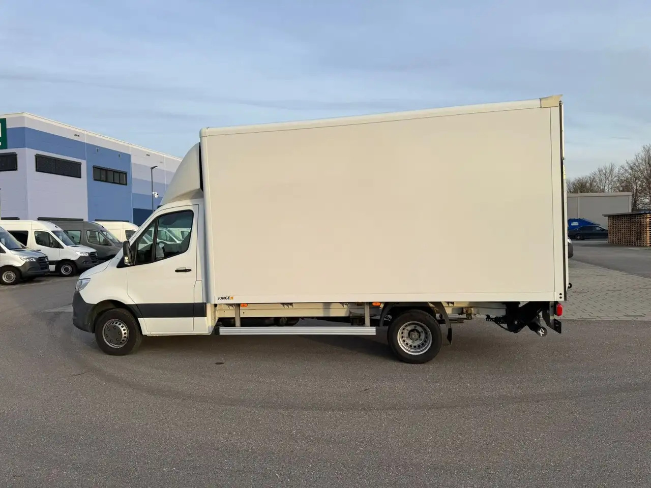 Mercedes-Benz Sprinter 516 CDI Maxi Koffer LBW AHK Klima - Επαγγελματικό αυτοκίνητο κόφα: φωτογραφία 3 Mercedes-Benz Sprinter 516 CDI Maxi Koffer LBW AHK Klima - Επαγγελματικό αυτοκίνητο κόφα: φωτογραφία 3