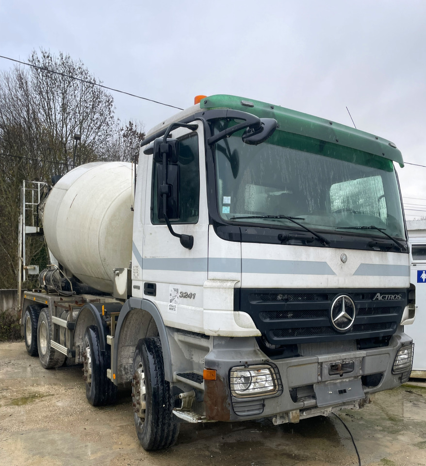 Mercedes Actros 3241 - Μπετονιέρα φορτηγό: φωτογραφία 1 Mercedes Actros 3241 - Μπετονιέρα φορτηγό: φωτογραφία 1