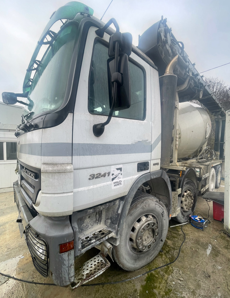 Mercedes Actros 3241 - Μπετονιέρα φορτηγό: φωτογραφία 4 Mercedes Actros 3241 - Μπετονιέρα φορτηγό: φωτογραφία 4