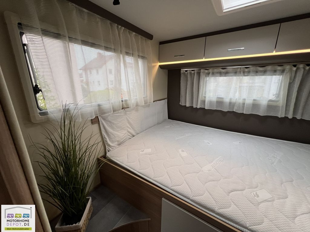 Ahorn Alaska TD Plus Aufl. 4to & Luftfed. & Hubbett - Ημιενιαίο αυτοκινούμενο: φωτογραφία 5 Ahorn Alaska TD Plus Aufl. 4to & Luftfed. & Hubbett - Ημιενιαίο αυτοκινούμενο: φωτογραφία 5