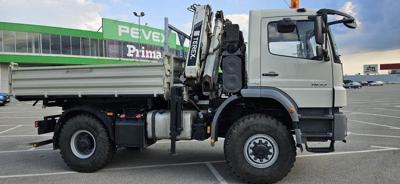 MERCEDES-BENZ Axor 1833 4x4 - Φορτηγό με γερανό: φωτογραφία 2 MERCEDES-BENZ Axor 1833 4x4 - Φορτηγό με γερανό: φωτογραφία 2