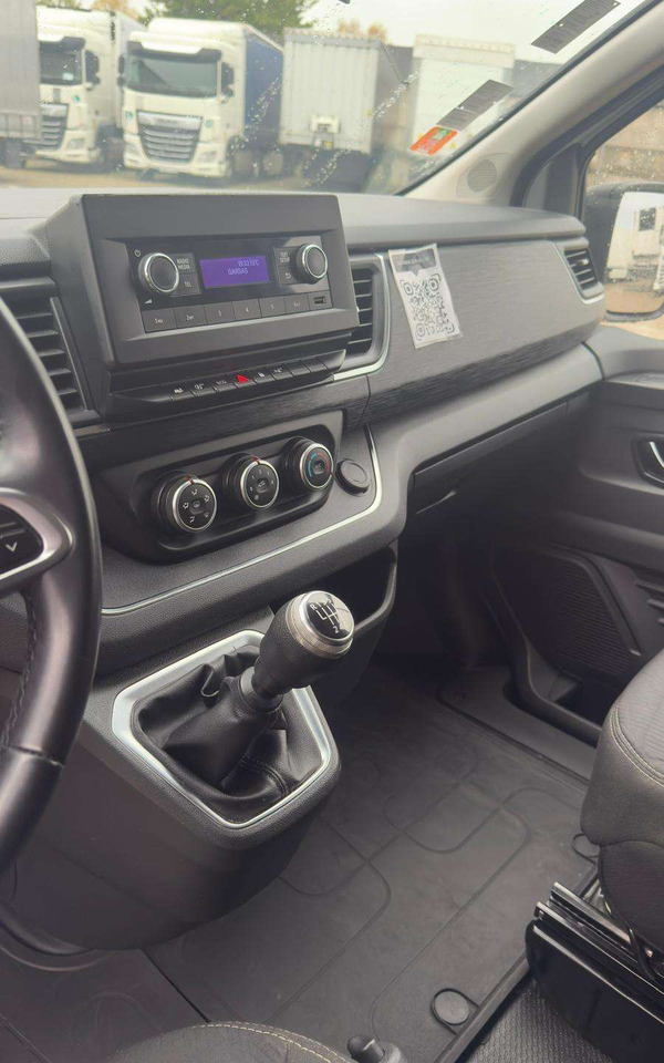 Leasing Renault Trafic Renault Trafic: φωτογραφία 11 Leasing Renault Trafic Renault Trafic: φωτογραφία 11