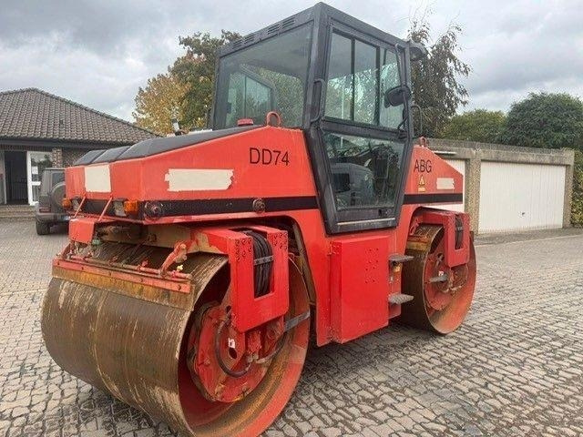 ABG DD74 - Ασφαλτικός οδοστρωτήρας: φωτογραφία 3 ABG DD74 - Ασφαλτικός οδοστρωτήρας: φωτογραφία 3