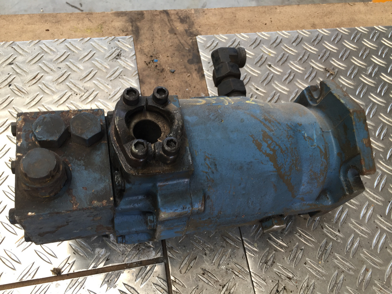 Gebrauchte Hydraulikpumpe, SMF 21, Artikel-Nr. : 3034, AT 62601 - Υδραυλική αντλία για Φορτηγό: φωτογραφία 5 Gebrauchte Hydraulikpumpe, SMF 21, Artikel-Nr. : 3034, AT 62601 - Υδραυλική αντλία για Φορτηγό: φωτογραφία 5