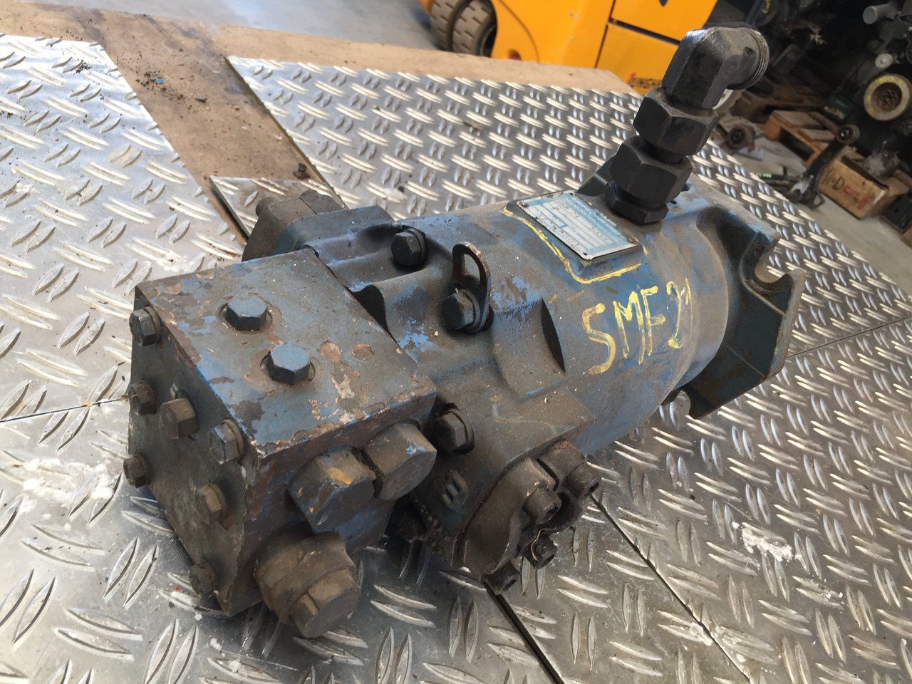 Gebrauchte Hydraulikpumpe, SMF 21, Artikel-Nr. : 3034, AT 62601 - Υδραυλική αντλία για Φορτηγό: φωτογραφία 4 Gebrauchte Hydraulikpumpe, SMF 21, Artikel-Nr. : 3034, AT 62601 - Υδραυλική αντλία για Φορτηγό: φωτογραφία 4