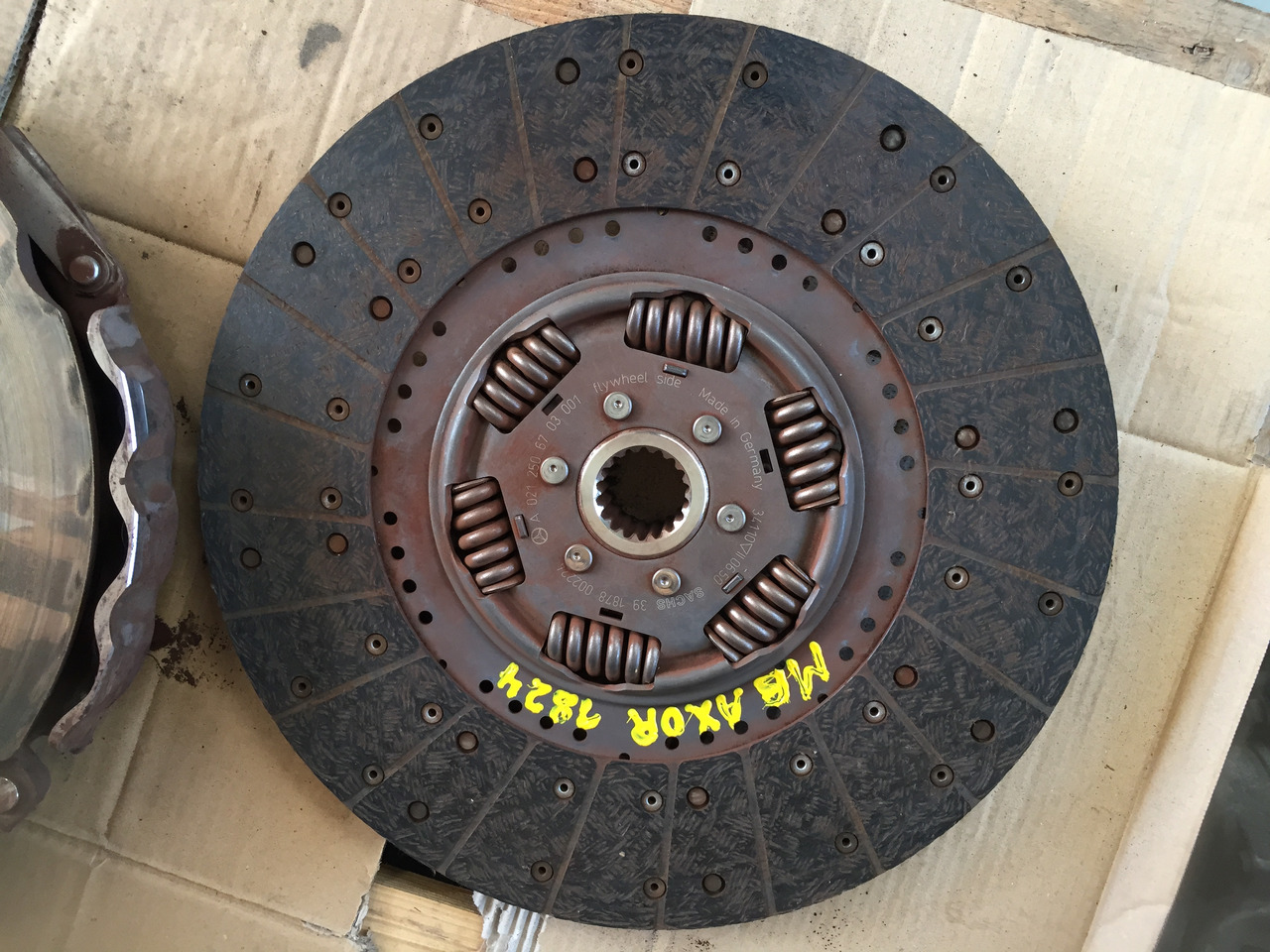 Gebrauchte Kupplungsscheibe MB Axor 1824, Motor Typ : OM 906 LA, Artikel - Nr. : A 021 250 67 03 - Δίσκος συμπλέκτη για Φορτηγό: φωτογραφία 3 Gebrauchte Kupplungsscheibe MB Axor 1824, Motor Typ : OM 906 LA, Artikel - Nr. : A 021 250 67 03 - Δίσκος συμπλέκτη για Φορτηγό: φωτογραφία 3