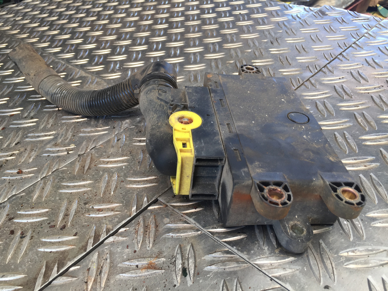 Gebrauchtes AdBlue Steuergerät, MB Atego 8.18, Artikel - Nr. : A 002 540 90 45 - Ηλεκτρονική μονάδα ελέγχου για Φορτηγό: φωτογραφία 5 Gebrauchtes AdBlue Steuergerät, MB Atego 8.18, Artikel - Nr. : A 002 540 90 45 - Ηλεκτρονική μονάδα ελέγχου για Φορτηγό: φωτογραφία 5