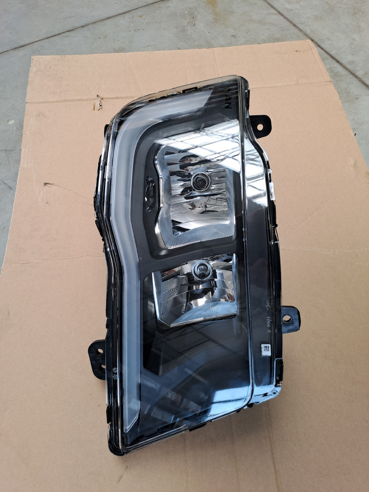 ---Neuw. Hauptscheinwerfer MAN TG3 rechts, Leuchtweitenverstellung, Artikel - Nr. : 81.25101 - 6738 - Προβολέας για Φορτηγό: φωτογραφία 1 ---Neuw. Hauptscheinwerfer MAN TG3 rechts, Leuchtweitenverstellung, Artikel - Nr. : 81.25101 - 6738 - Προβολέας για Φορτηγό: φωτογραφία 1