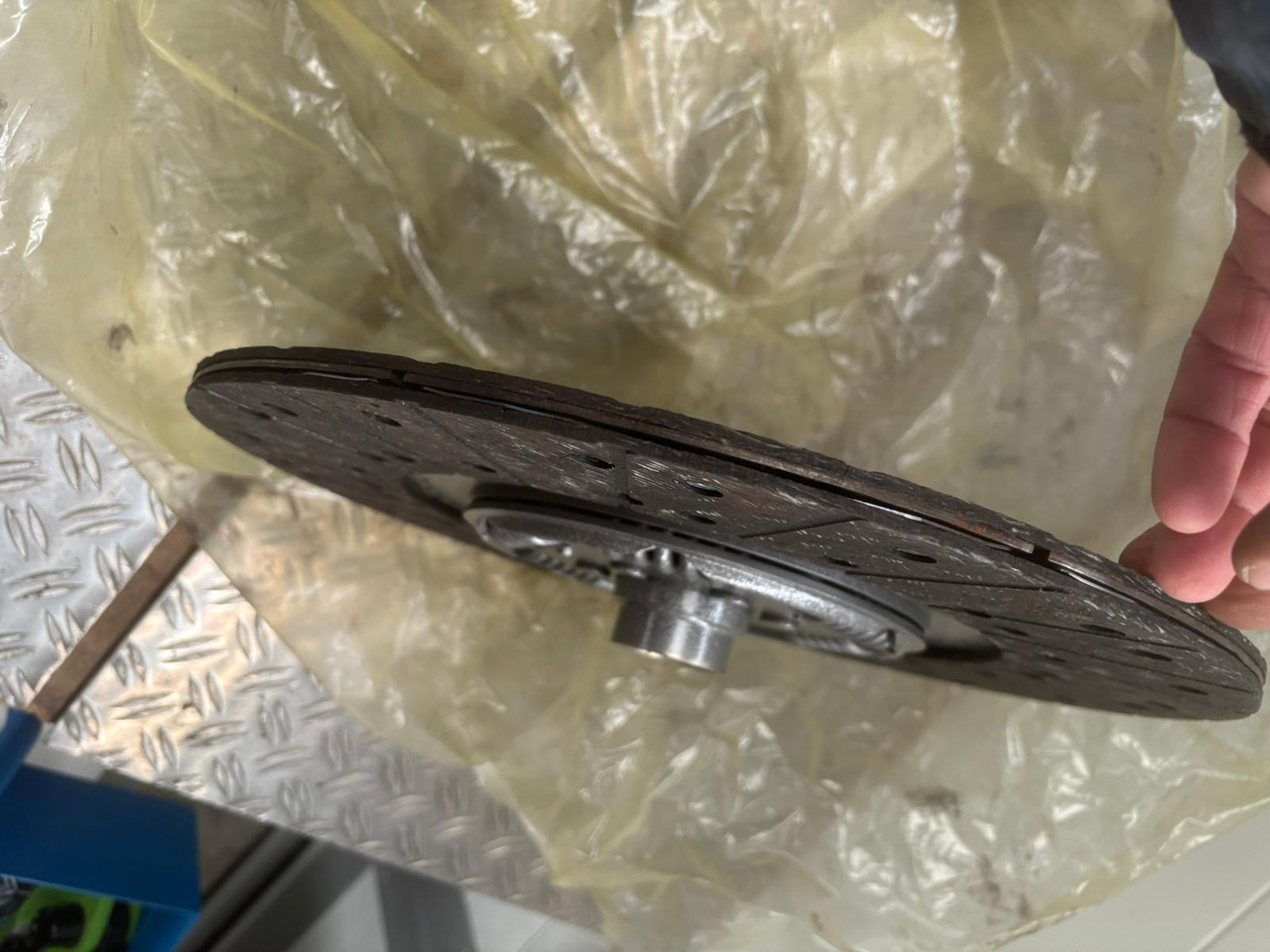 Neuwertige Sachs Kupplungsscheibe, Mitnehmerscheibe, Artikel - Nr. : 184900409 - Δίσκος συμπλέκτη για Φορτηγό: φωτογραφία 4 Neuwertige Sachs Kupplungsscheibe, Mitnehmerscheibe, Artikel - Nr. : 184900409 - Δίσκος συμπλέκτη για Φορτηγό: φωτογραφία 4