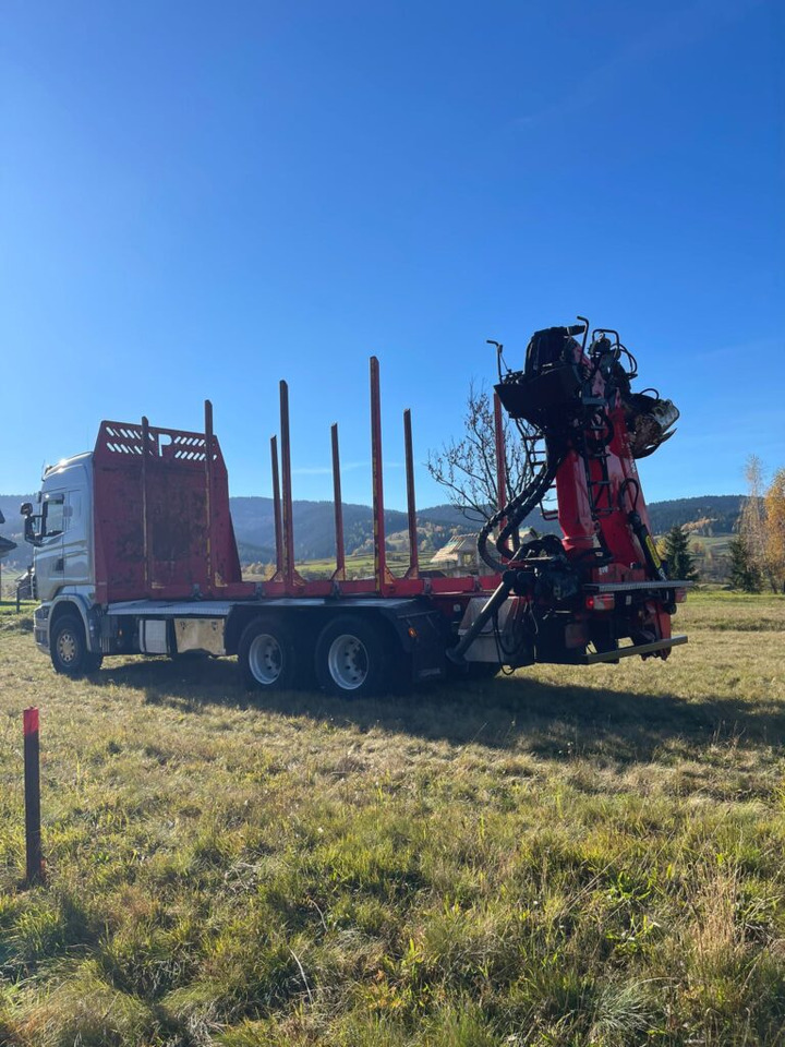 SCANIA R560 - Φορτηγό ξυλείας, Φορτηγό με γερανό: φωτογραφία 2 SCANIA R560 - Φορτηγό ξυλείας, Φορτηγό με γερανό: φωτογραφία 2