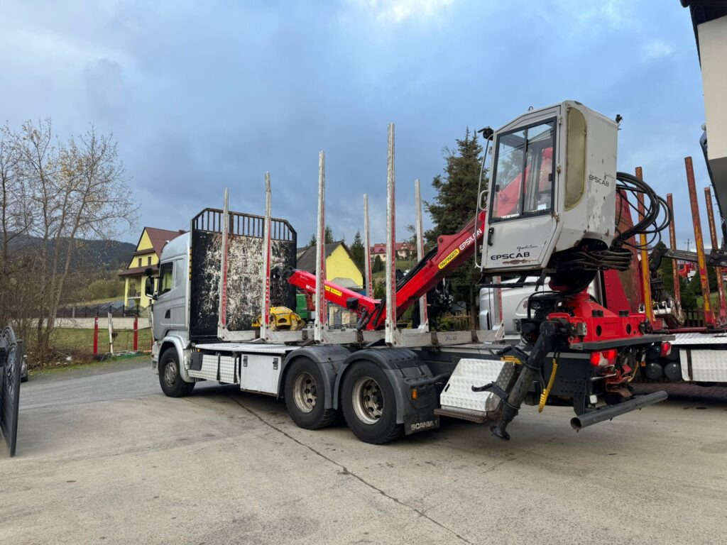 SCANIA R580 - Φορτηγό ξυλείας, Φορτηγό με γερανό: φωτογραφία 4 SCANIA R580 - Φορτηγό ξυλείας, Φορτηγό με γερανό: φωτογραφία 4