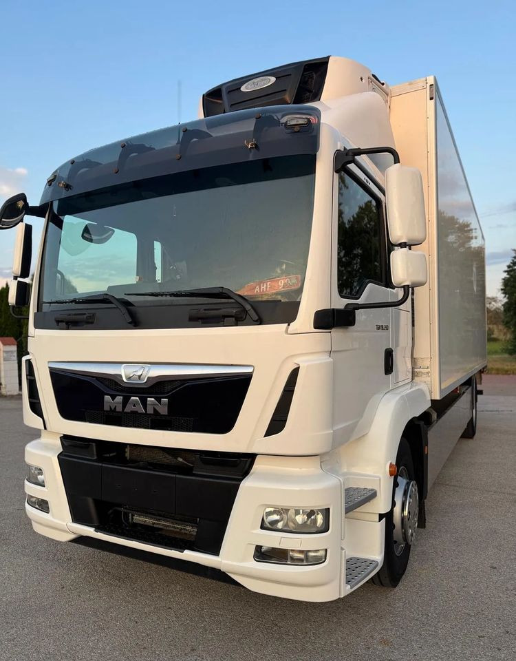 MAN TGM18.290 4x2 ACC/ CHłODNIA Z WINDĄ /CARRIER 850MT /SYPIALKA / EURO6/ASO - Φορτηγό ψυγείο: φωτογραφία 2 MAN TGM18.290 4x2 ACC/ CHłODNIA Z WINDĄ /CARRIER 850MT /SYPIALKA / EURO6/ASO - Φορτηγό ψυγείο: φωτογραφία 2