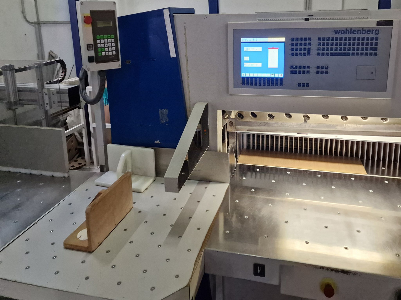 Wohlenberg 115 - Μηχανή κοπής χαρτιού: φωτογραφία 2 Wohlenberg 115 - Μηχανή κοπής χαρτιού: φωτογραφία 2