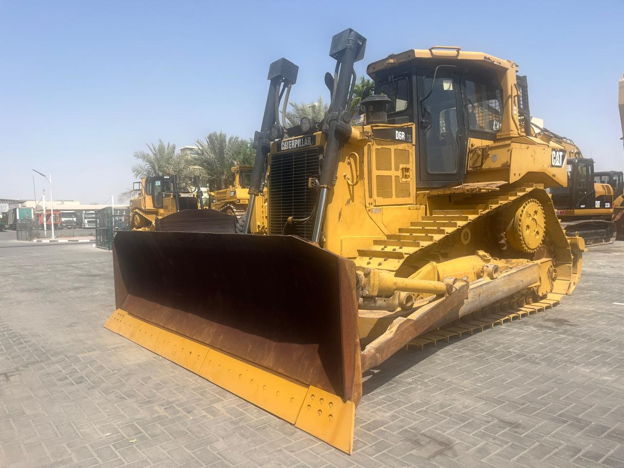 Μπουλντόζα CATERPILLAR D6Rxl: φωτογραφία 28 Μπουλντόζα CATERPILLAR D6Rxl: φωτογραφία 28