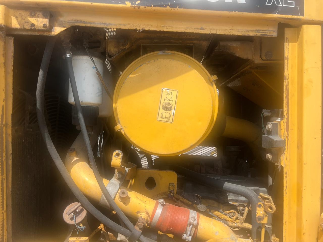 Μπουλντόζα CATERPILLAR D6Rxl: φωτογραφία 13 Μπουλντόζα CATERPILLAR D6Rxl: φωτογραφία 13