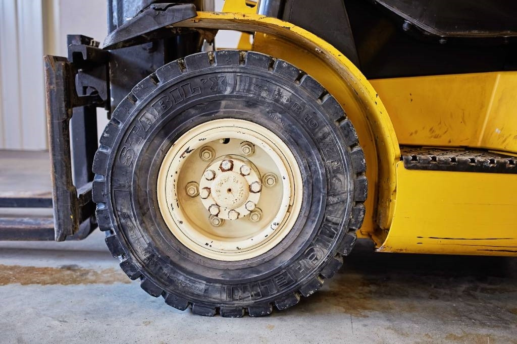 Yale GLP18VX F1925 - Υγραεριοκίνητο περονοφόρο: φωτογραφία 3 Yale GLP18VX F1925 - Υγραεριοκίνητο περονοφόρο: φωτογραφία 3