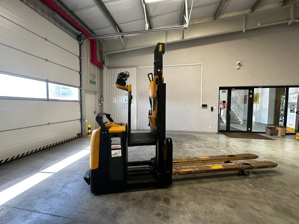 Yale MO20 - Μηχάνημα συλλογής παραγγελιών: φωτογραφία 5 Yale MO20 - Μηχάνημα συλλογής παραγγελιών: φωτογραφία 5