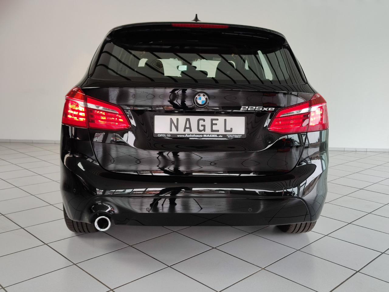 Λιμουζίνα/ Sedan BMW 225 xe ActiveTourer iPerf. Advantage*Navi*SHZ* Hybrid 165kW: φωτογραφία 9 Λιμουζίνα/ Sedan BMW 225 xe ActiveTourer iPerf. Advantage*Navi*SHZ* Hybrid 165kW: φωτογραφία 9