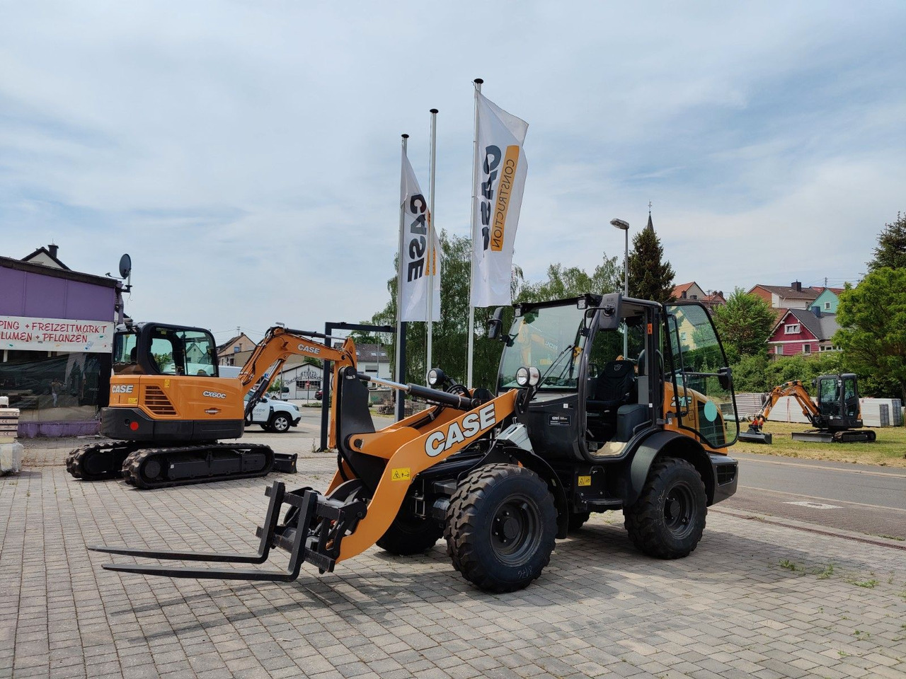 Case 021F STD ZB Radlader*AHK*Deluxe Kabine Radlader ZB mit Schaufel und Gabel Klima HZG Arbeitsscheinwerfer 2.hydraul.Zusatzkreis - Ελαστιχοφόρος φορτωτής: φωτογραφία 1 Case 021F STD ZB Radlader*AHK*Deluxe Kabine Radlader ZB mit Schaufel und Gabel Klima HZG Arbeitsscheinwerfer 2.hydraul.Zusatzkreis - Ελαστιχοφόρος φορτωτής: φωτογραφία 1