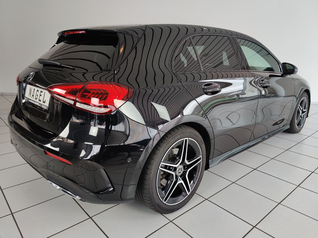 Mercedes-Benz A 220 d Navi LED Park RüKam AHK - Λιμουζίνα/ Sedan: φωτογραφία 5 Mercedes-Benz A 220 d Navi LED Park RüKam AHK - Λιμουζίνα/ Sedan: φωτογραφία 5