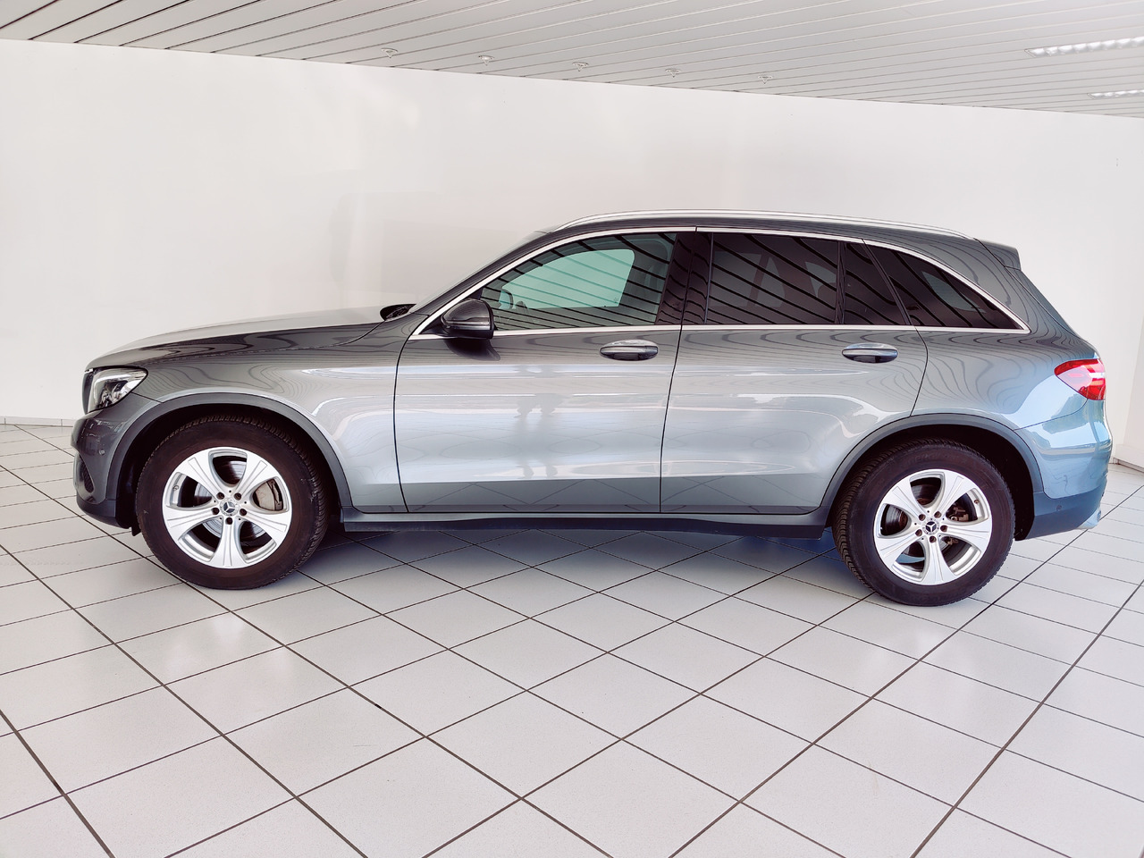 SUV Mercedes-Benz GLC 220 d 4Matic AHK Navi RüKam SHZ: φωτογραφία 7 SUV Mercedes-Benz GLC 220 d 4Matic AHK Navi RüKam SHZ: φωτογραφία 7
