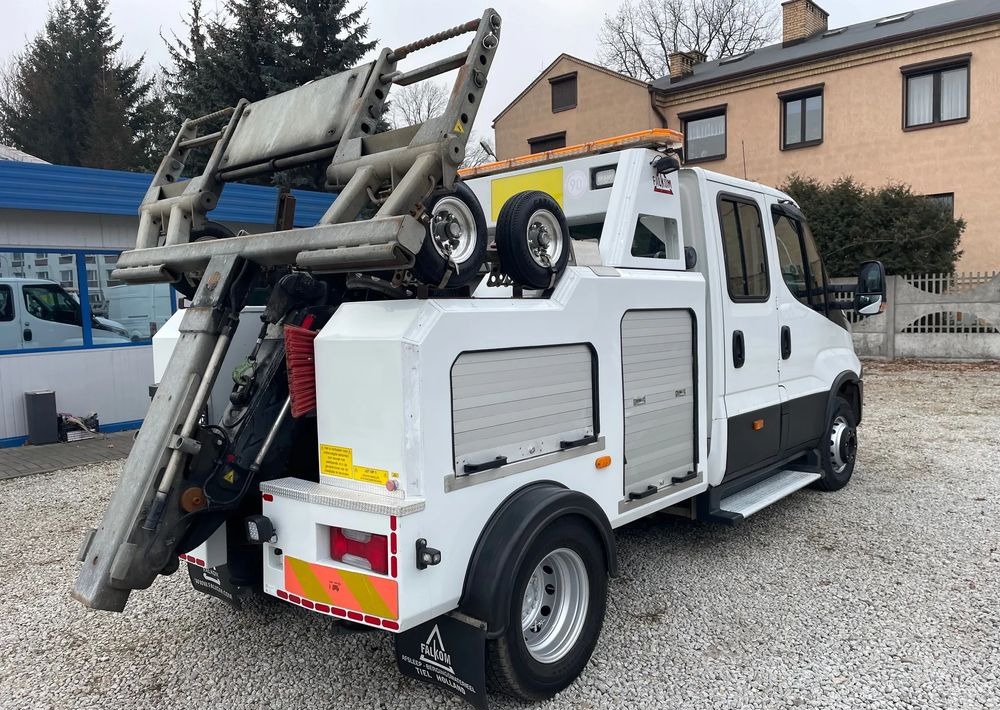 Iveco Daily 70C18 Hi-Matic Pomoc drogowa Holownik 2018r - Φορτηγό ρυμούλκησης: φωτογραφία 5 Iveco Daily 70C18 Hi-Matic Pomoc drogowa Holownik 2018r - Φορτηγό ρυμούλκησης: φωτογραφία 5