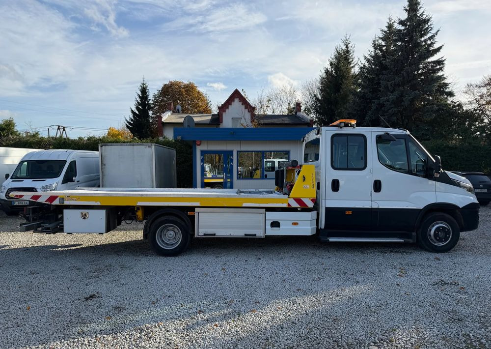 Iveco Daily 70C18 Pomoc drogowa Laweta 2019r Hi-Matic - Φορτηγό ρυμούλκησης: φωτογραφία 4 Iveco Daily 70C18 Pomoc drogowa Laweta 2019r Hi-Matic - Φορτηγό ρυμούλκησης: φωτογραφία 4