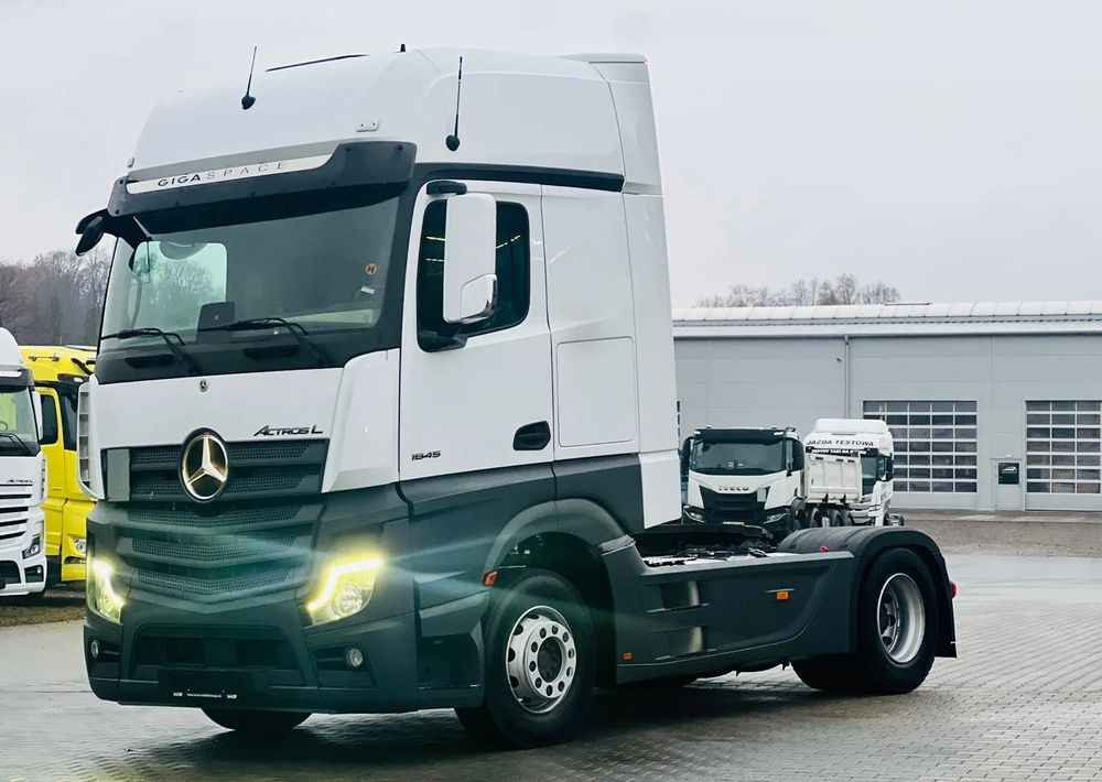 Mercedes-Benz ACTROS 1845 - Τράκτορας: φωτογραφία 2 Mercedes-Benz ACTROS 1845 - Τράκτορας: φωτογραφία 2