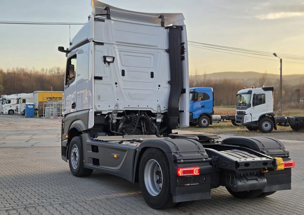 Mercedes-Benz Actros 1845/ Retarder olejowy/Klima Postojowa / Aktywny tempomat ACC/ - Τράκτορας: φωτογραφία 4 Mercedes-Benz Actros 1845/ Retarder olejowy/Klima Postojowa / Aktywny tempomat ACC/ - Τράκτορας: φωτογραφία 4