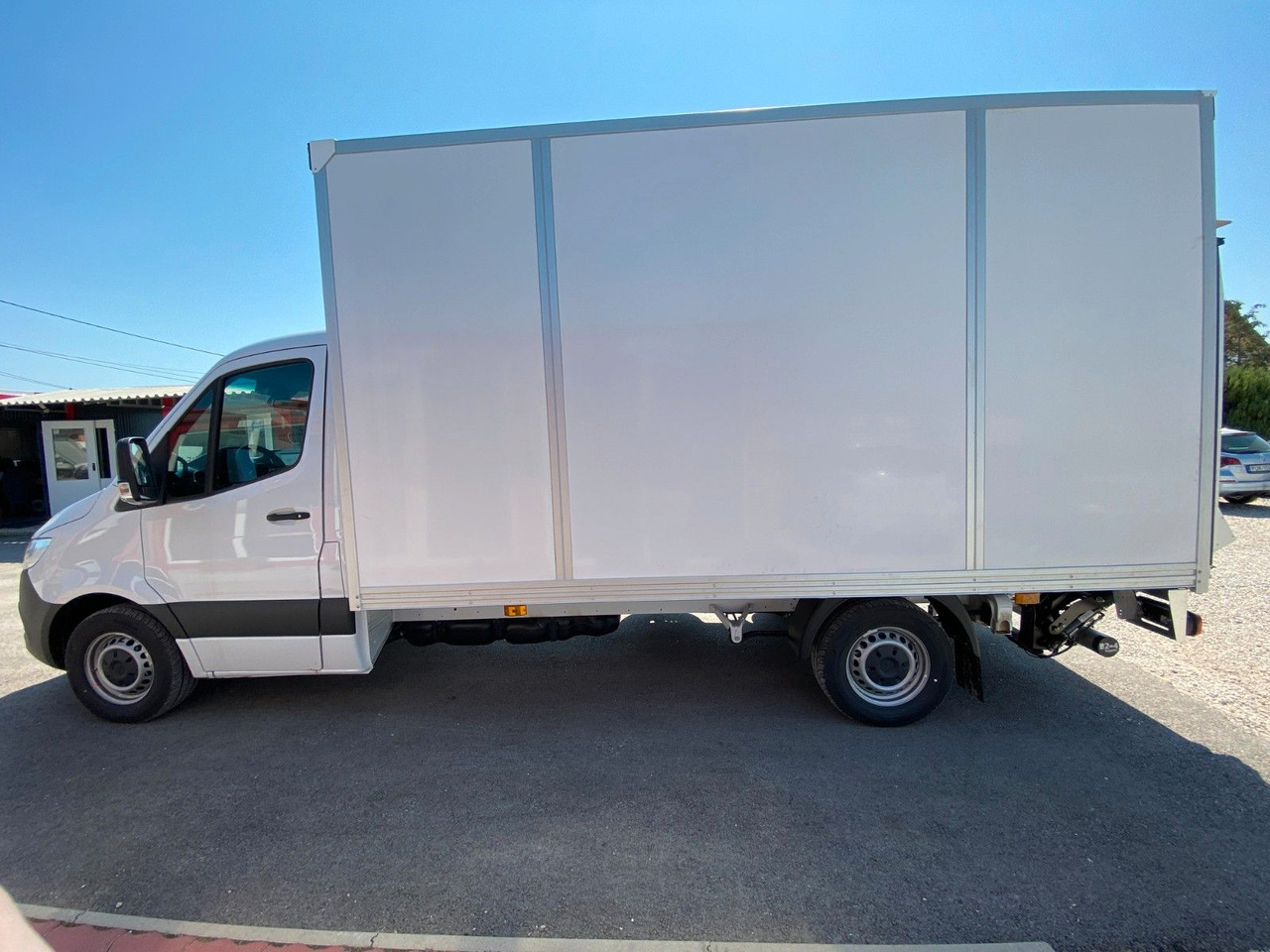 Mercedes-Benz Sprinter 317 Koffer+LBW - Επαγγελματικό αυτοκίνητο κόφα: φωτογραφία 3 Mercedes-Benz Sprinter 317 Koffer+LBW - Επαγγελματικό αυτοκίνητο κόφα: φωτογραφία 3