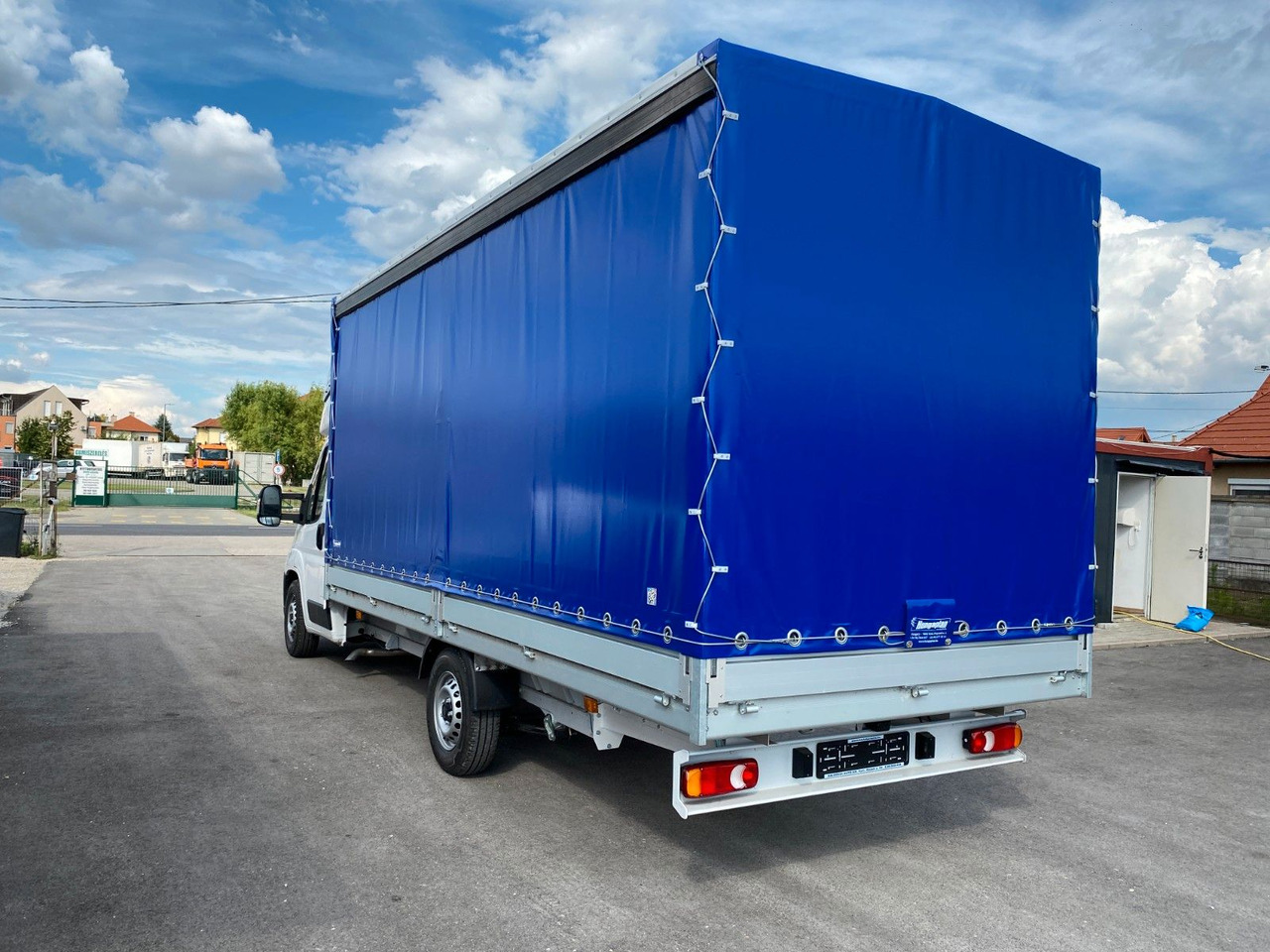 Peugeot BOXER CHC L4 HEAVY PRITSCHE+PLANE+SCHLAFKABINE - Επαγγελματικό αυτοκίνητο με μουσαμά: φωτογραφία 4 Peugeot BOXER CHC L4 HEAVY PRITSCHE+PLANE+SCHLAFKABINE - Επαγγελματικό αυτοκίνητο με μουσαμά: φωτογραφία 4