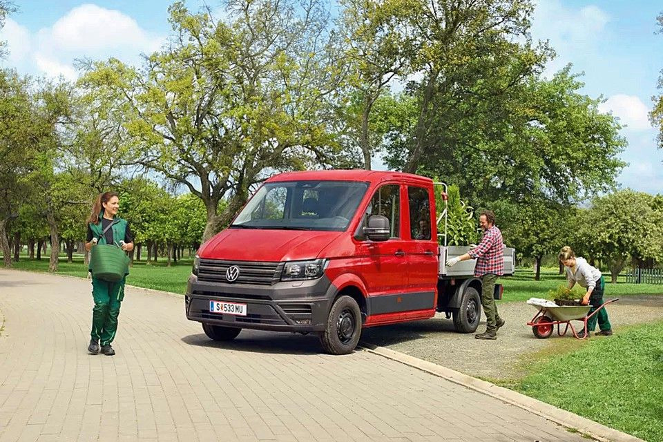 Volkswagen Crafter 35 Doka Fahrgestell KT 2.0 TDI (L4) - Φορτηγό σασί: φωτογραφία 1 Volkswagen Crafter 35 Doka Fahrgestell KT 2.0 TDI (L4) - Φορτηγό σασί: φωτογραφία 1
