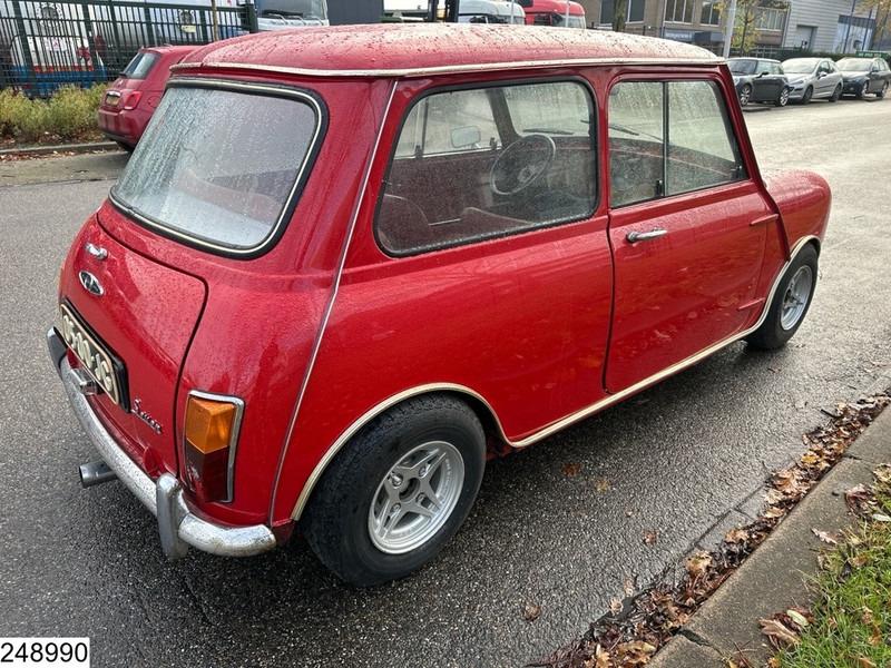 Austin ? Seven 850 - Λιμουζίνα/ Sedan: φωτογραφία 3 Austin ? Seven 850 - Λιμουζίνα/ Sedan: φωτογραφία 3
