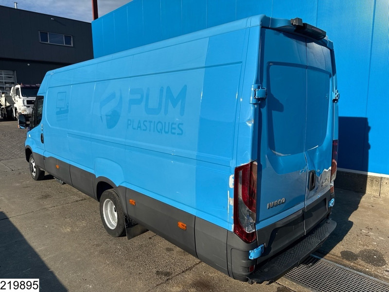Iveco Daily Daily 35 NP EURO 6, CNG, Manual transmission - Επαγγελματικό αυτοκίνητο κόφα: φωτογραφία 4 Iveco Daily Daily 35 NP EURO 6, CNG, Manual transmission - Επαγγελματικό αυτοκίνητο κόφα: φωτογραφία 4