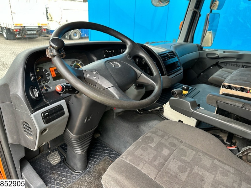 Mercedes-Benz Actros 1832 4X4, Grit spreader, Snow plough, Tipper - Φορτηγό ανατρεπόμενο: φωτογραφία 5 Mercedes-Benz Actros 1832 4X4, Grit spreader, Snow plough, Tipper - Φορτηγό ανατρεπόμενο: φωτογραφία 5