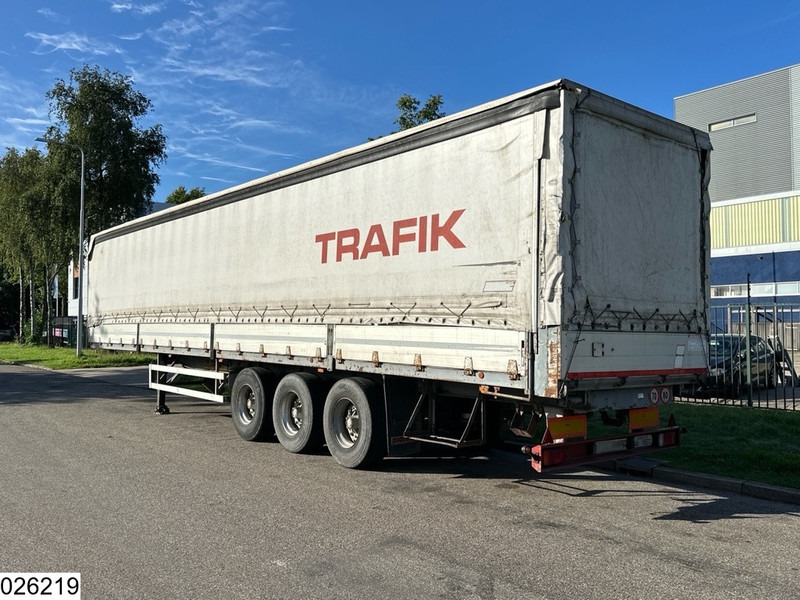 Piacenza Tautliner Piacenza, Tautliner - Επικαθήμενο κουρτίνα: φωτογραφία 4 Piacenza Tautliner Piacenza, Tautliner - Επικαθήμενο κουρτίνα: φωτογραφία 4