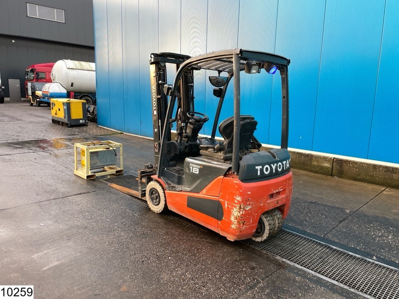 Toyota 8FBEKT18 1800KG, 4.7M, 6492h, charger - Ηλεκτροκίνητο περονοφόρο: φωτογραφία 4 Toyota 8FBEKT18 1800KG, 4.7M, 6492h, charger - Ηλεκτροκίνητο περονοφόρο: φωτογραφία 4