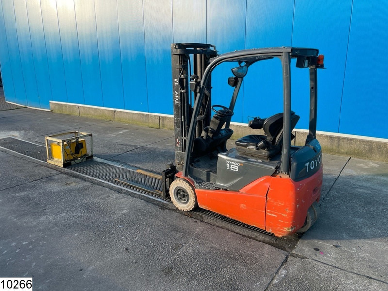 Toyota 8FBEKT18 1800KG, H 4.7M, 7764h, charger - Ηλεκτροκίνητο περονοφόρο: φωτογραφία 4 Toyota 8FBEKT18 1800KG, H 4.7M, 7764h, charger - Ηλεκτροκίνητο περονοφόρο: φωτογραφία 4