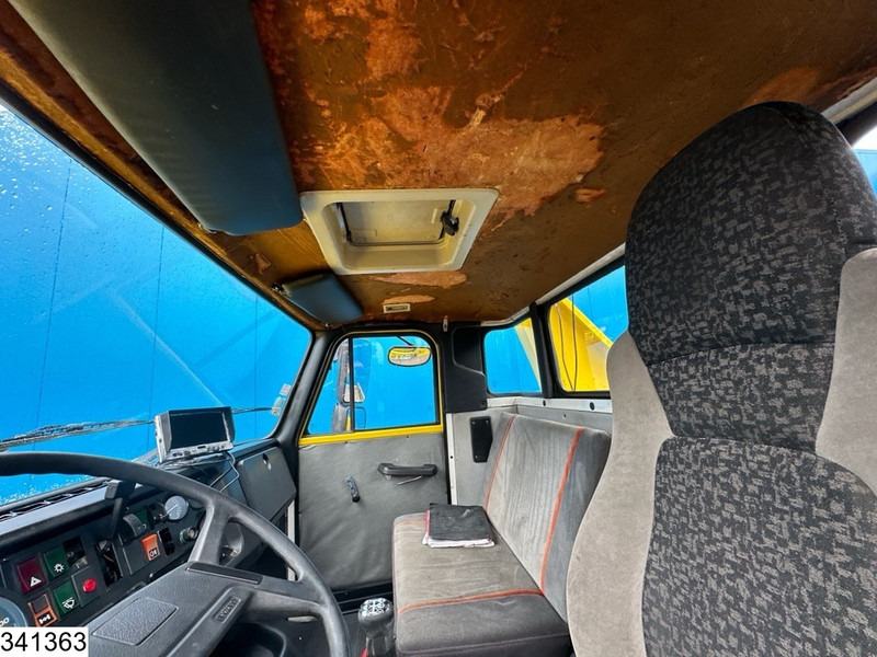 Φορτηγό με γερανό Volvo N 10 Wrecker, Steel suspension: φωτογραφία 8 Φορτηγό με γερανό Volvo N 10 Wrecker, Steel suspension: φωτογραφία 8