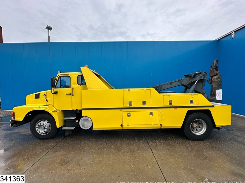 Φορτηγό με γερανό Volvo N 10 Wrecker, Steel suspension: φωτογραφία 15 Φορτηγό με γερανό Volvo N 10 Wrecker, Steel suspension: φωτογραφία 15