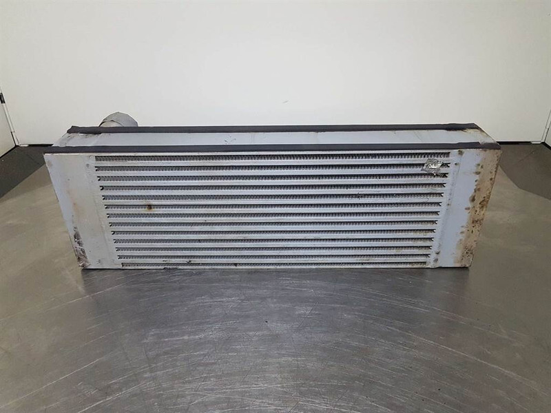 Ahlmann AZ210E-23123601-Cooler/Kühler/Koeler - Κινητήρας για Κατασκευή μηχανήματα: φωτογραφία 3 Ahlmann AZ210E-23123601-Cooler/Kühler/Koeler - Κινητήρας για Κατασκευή μηχανήματα: φωτογραφία 3