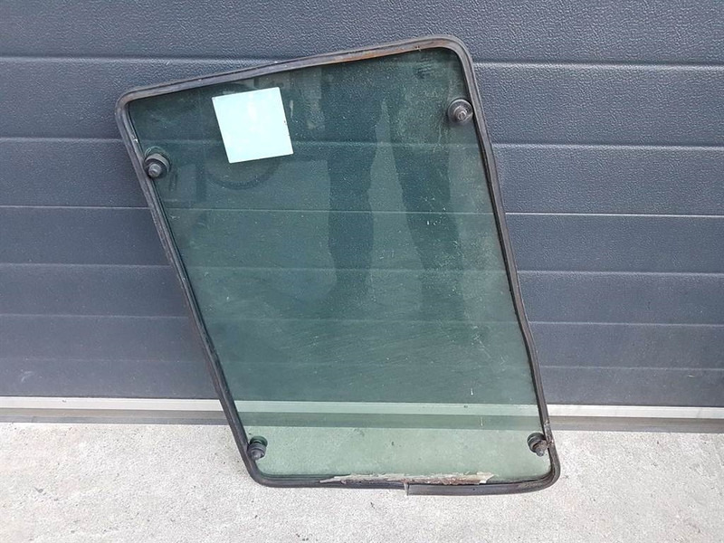 Ahlmann AZ210E-4106213A-Window/Scheibe/Ruit - Καμπίνα και εσωτερικό για Κατασκευή μηχανήματα: φωτογραφία 2 Ahlmann AZ210E-4106213A-Window/Scheibe/Ruit - Καμπίνα και εσωτερικό για Κατασκευή μηχανήματα: φωτογραφία 2