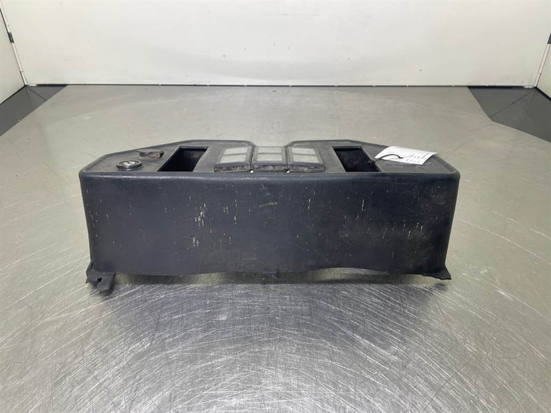 Ahlmann AZ6 - Dashboard/Console/Konsole - Καμπίνα και εσωτερικό για Κατασκευή μηχανήματα: φωτογραφία 3 Ahlmann AZ6 - Dashboard/Console/Konsole - Καμπίνα και εσωτερικό για Κατασκευή μηχανήματα: φωτογραφία 3