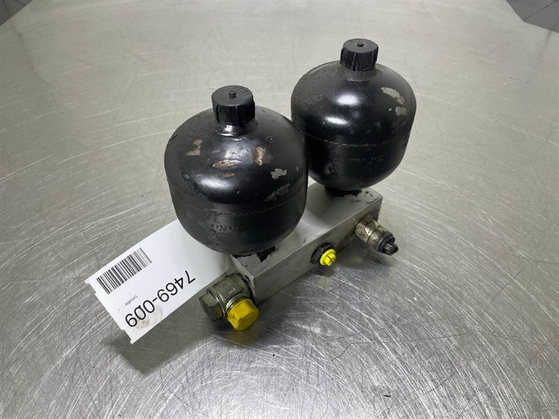 Ahlmann AZ85-4108214A/4108213A-Stabilising module - Υδραυλικό για Κατασκευή μηχανήματα: φωτογραφία 2 Ahlmann AZ85-4108214A/4108213A-Stabilising module - Υδραυλικό για Κατασκευή μηχανήματα: φωτογραφία 2