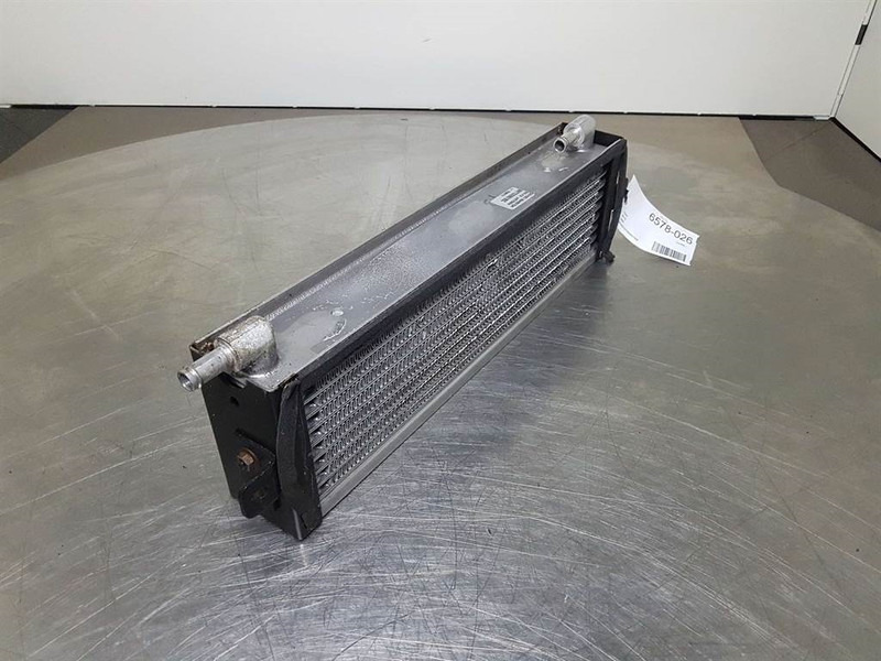 Case 621D-Denso MNY70266601B2C-Airco condenser/koeler - Πλαίσιο/ Σασί για Κατασκευή μηχανήματα: φωτογραφία 2 Case 621D-Denso MNY70266601B2C-Airco condenser/koeler - Πλαίσιο/ Σασί για Κατασκευή μηχανήματα: φωτογραφία 2