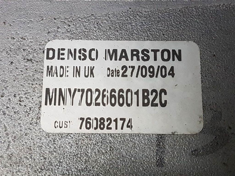Case 621D-Denso MNY70266601B2C-Airco condenser/koeler - Πλαίσιο/ Σασί για Κατασκευή μηχανήματα: φωτογραφία 4 Case 621D-Denso MNY70266601B2C-Airco condenser/koeler - Πλαίσιο/ Σασί για Κατασκευή μηχανήματα: φωτογραφία 4
