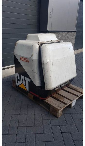 Cat M 318 - Engine hood/Motorhaube/Motorkap - Πλαίσιο/ Σασί: φωτογραφία 1 Cat M 318 - Engine hood/Motorhaube/Motorkap - Πλαίσιο/ Σασί: φωτογραφία 1