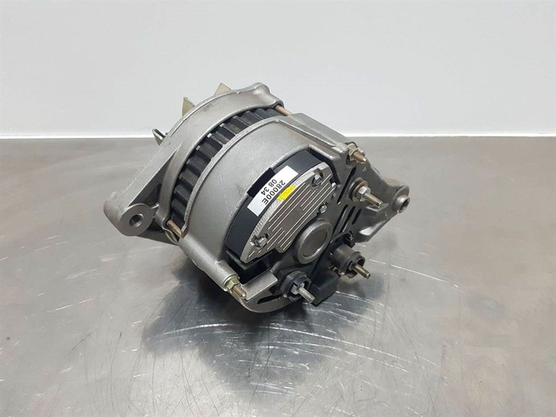 Hitachi 14V 55A-Alternator/Lichtmaschine/Dynamo - Κινητήρας για Κατασκευή μηχανήματα: φωτογραφία 4 Hitachi 14V 55A-Alternator/Lichtmaschine/Dynamo - Κινητήρας για Κατασκευή μηχανήματα: φωτογραφία 4